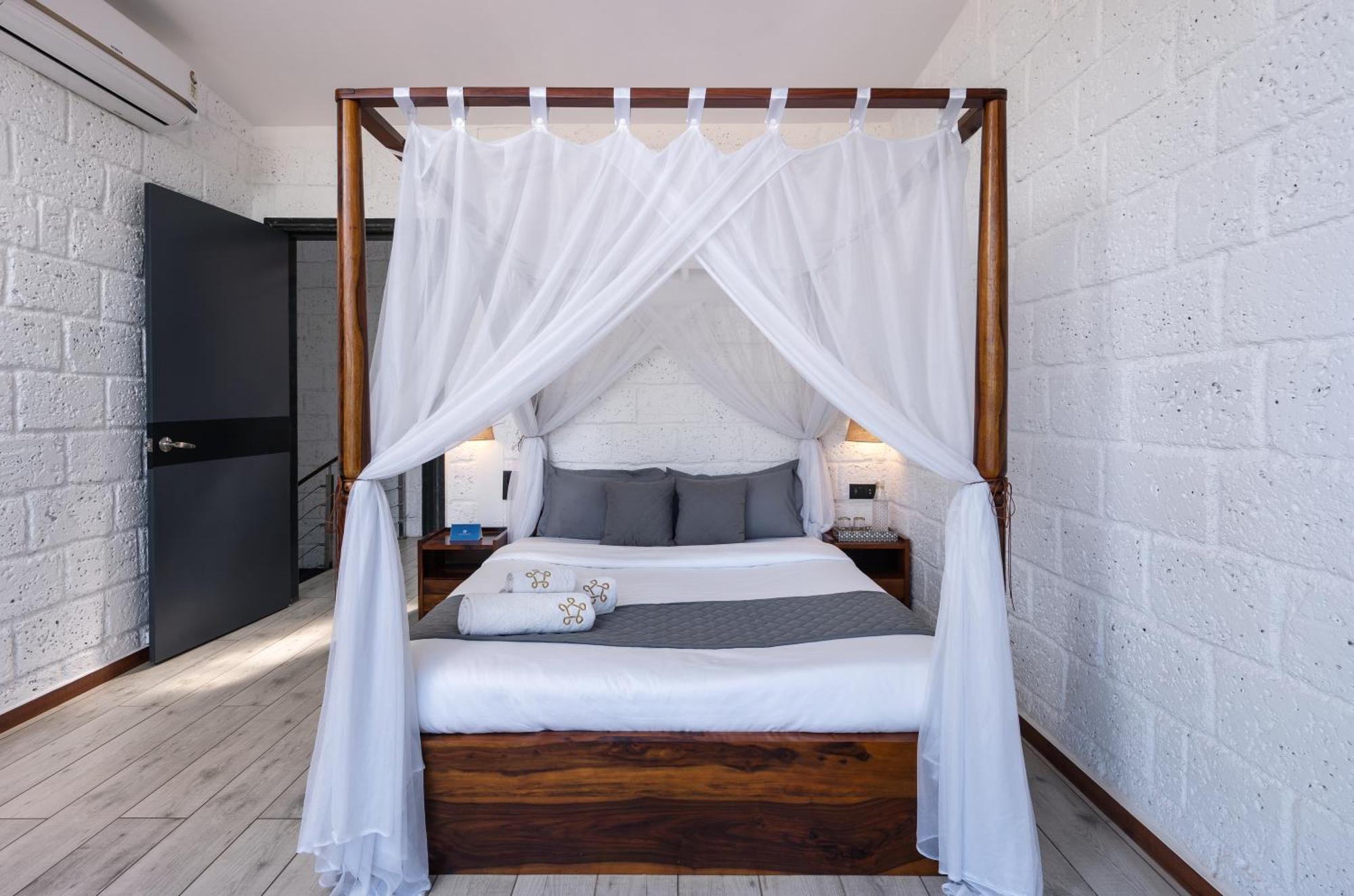Saffronstays Calvin - 3 Bedroom Pool Villa In Lonavala Exterior photo